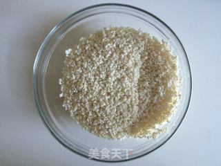 蛋黄肉粽的做法步骤:3