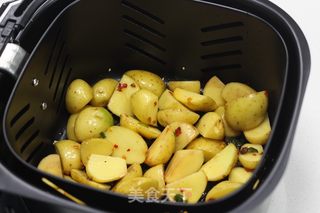 香辣少油健康版的——炸薯角的做法步骤：4