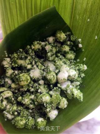 抹茶西米紫薯粽的做法步骤:11