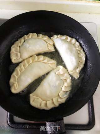 韭菜盒子的做法步骤：15