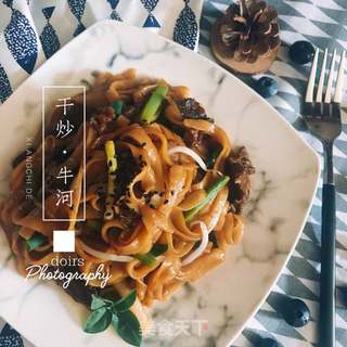 地道美味的干炒牛河的做法步骤：8
