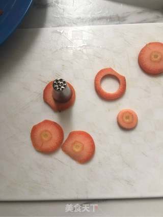 鱼儿拼盘的做法步骤:8