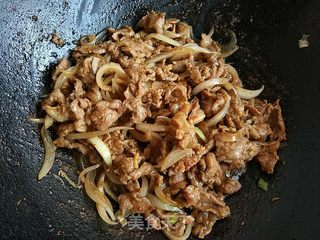 孜然羊肉盖浇面的做法步骤:8