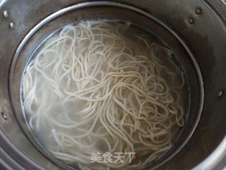 孜然羊肉盖浇面的做法步骤:9