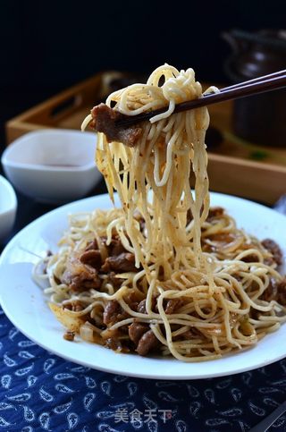 孜然羊肉盖浇面的做法步骤:14