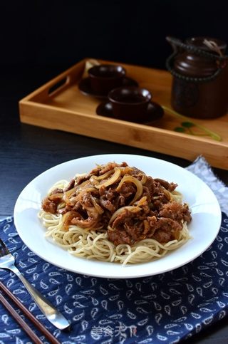 孜然羊肉盖浇面的做法步骤:12