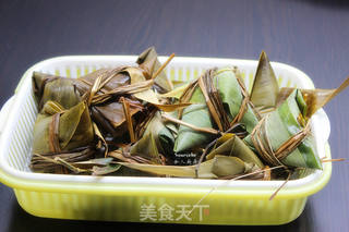 鲜肉咸味粽的做法步骤:7