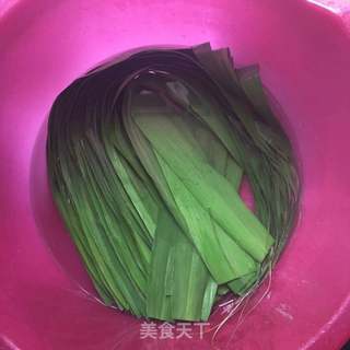 浓情端午~鲜肉粽的做法步骤:4