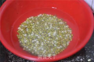 #ACA第四届烘焙大赛#造色情怀 青菜汁绿豆糕的做法步骤:2