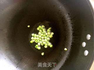 #信任之美木耳试吃#四方来财炒饭的做法步骤:4