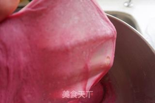 #ACA第四届烘焙大赛#造色情怀 火龙果花朵排包的做法步骤：6