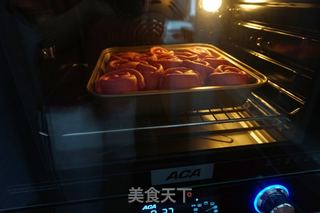 #ACA第四届烘焙大赛#造色情怀 火龙果花朵排包的做法步骤：19