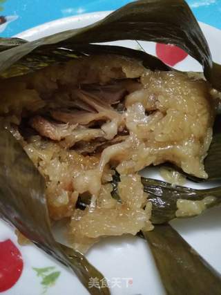 广西灰水肉粽的做法步骤:16