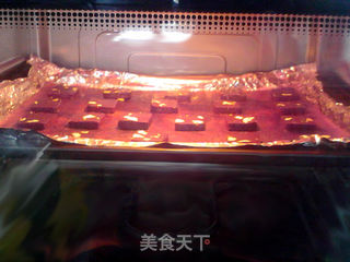 #ACA第四届烘焙大赛#造色情怀 腰果巧克力饼干的做法步骤：11