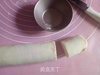 #ACA第四届烘焙大赛#造色情怀 酥皮蛋挞（自制蛋挞皮）的做法步骤：7