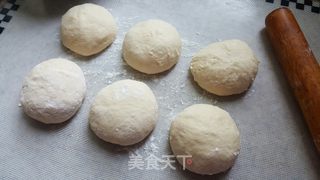 #ACA第四届烘焙大赛#造色情怀 金三角软欧的做法步骤:4