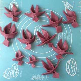 #ACA第四届烘焙大赛#造色情怀 紫薯兰花饼干的做法步骤:11