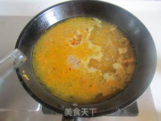 酸汤肥牛的做法步骤：8