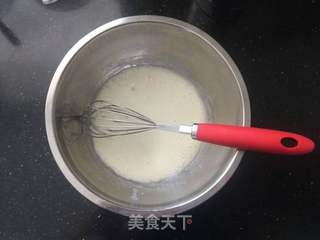 #ACA第四届烘焙大赛#造色情怀 粉色草莓蛋糕卷的做法步骤:2