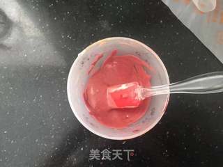 #ACA第四届烘焙大赛#造色情怀 粉色草莓蛋糕卷的做法步骤:14