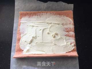 #ACA第四届烘焙大赛#造色情怀 粉色草莓蛋糕卷的做法步骤:21