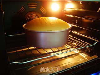 #ACA第四届烘焙大赛#造色情怀 八寸戚风蛋糕的做法步骤:15