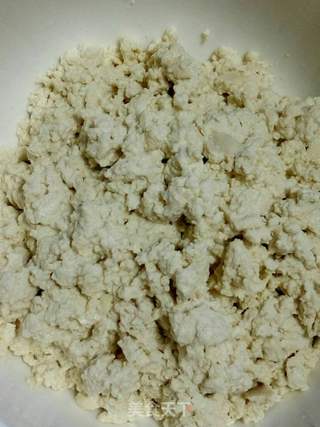 西葫木耳豆腐锅贴的做法步骤:5