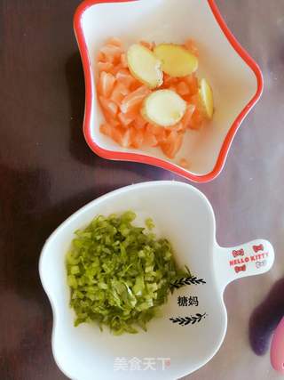 三文鱼肉包(10个月+)的做法步骤:4