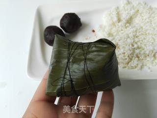 豆沙粽子的做法步骤:7