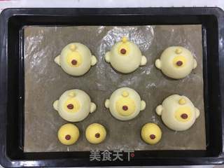#ACA第四届烘焙大赛#造色情怀 小鸡面包的做法步骤:12