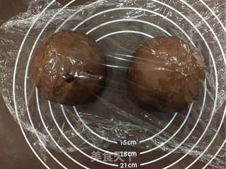 #ACA第四届烘焙大赛#可可蔓越莓奶酪软欧包的做法步骤:5