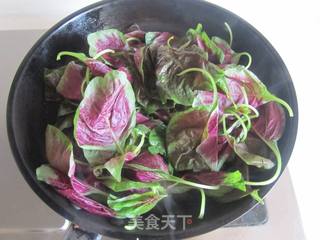 苋菜咸蛋面的做法步骤:4