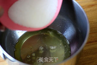 #ACA第四届烘焙大赛#造色情怀 宫廷范紫薯慕斯的做法步骤:2