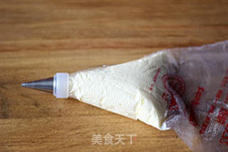 #ACA第四届烘焙大赛#造色情怀 宫廷范紫薯慕斯的做法步骤:17