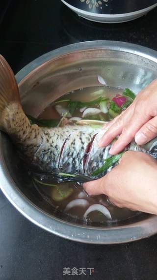 糖醋鲤鱼的做法步骤:5