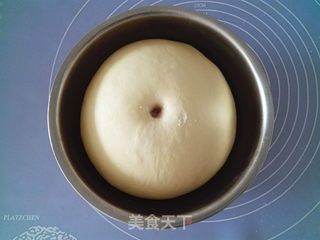 #ACA第四届烘焙大赛#造色情怀 可爱小熊小餐包的做法步骤:5