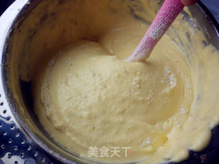 #ACA第四届烘焙大赛#造色情怀 白天鹅翻糖蛋糕的做法步骤:4