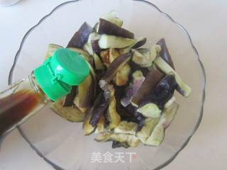 剁椒香菜拌茄条的做法步骤:4