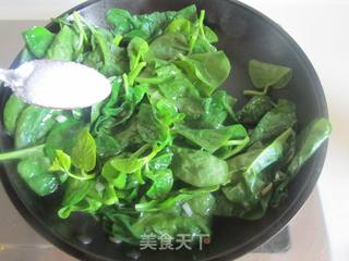 蒜蓉炒木耳菜的做法步骤：4
