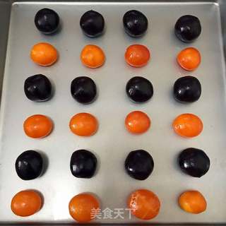 #ACA第四届烘培大赛#造色情怀 彩色螺旋酥·蛋黄酥的做法步骤:2