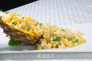 菠萝系列之小清新炒饭的做法步骤:4