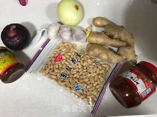 香菇牛肉酱的做法步骤:2