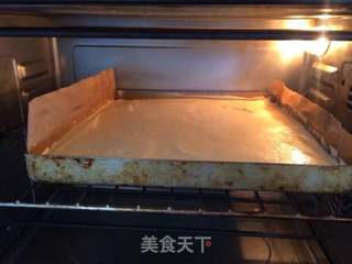 #ACA第四届烘焙大赛#造色情怀 芒果夹心慕斯蛋糕的做法步骤:13
