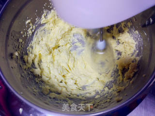 #ACA第四届烘焙大赛#造色情怀 小浣熊彩绘立体蛋糕的做法步骤:14