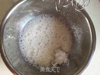 #ACA第四届烘焙大赛#造色情怀 菠菜泥蛋糕卷的做法步骤:8
