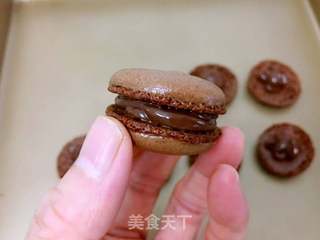 #ACA第四届烘焙大赛#造色情怀 巧克力马卡龙的做法步骤:21