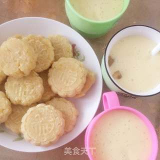 牛奶芒果汁的做法步骤:3