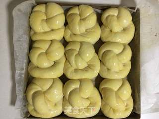 #ACA第四届烘焙大赛#造色情怀 淡奶油古早面包的做法步骤:10