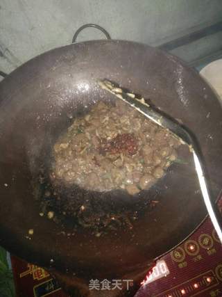 『湘味』孜然牛肉丁的做法步骤:9