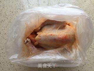 #ACA第四届烘焙大赛#造色情怀 烤全鸡的做法步骤:5